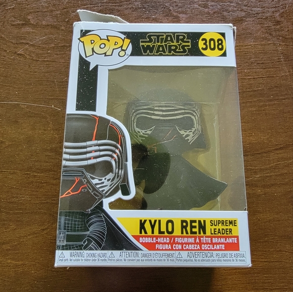 Funko Pop Star Wars Supreme Leader Kylo Ren Bobblehead #308